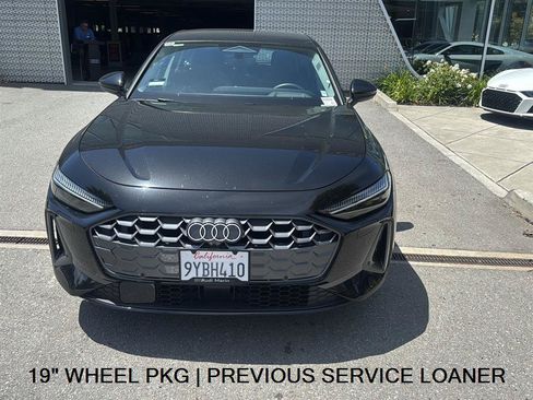 Used 2025 Audi A5 2.0T Premium Plus w/ Premium Plus AWD/4WD image 2