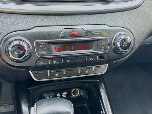 Used 2020 Kia Sorento SX FWD image 12