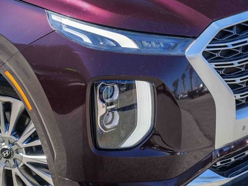 Used 2020 Hyundai Palisade Limited FWD image 2