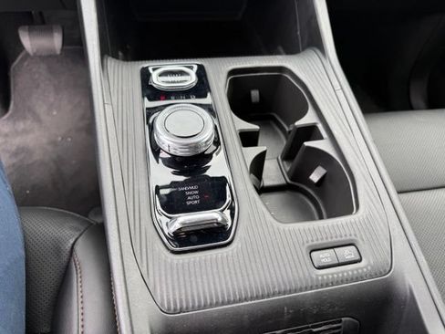 Used 2026 Jeep Cherokee Limited AWD/4WD image 21