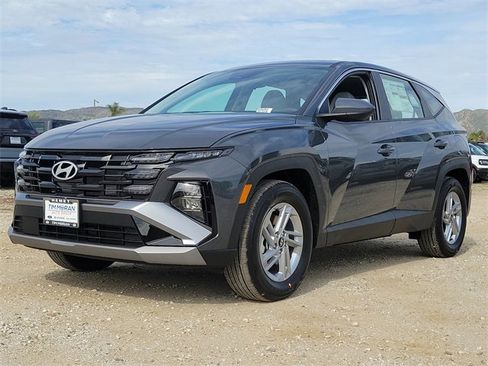 New 2026 Hyundai Tucson SE image 5