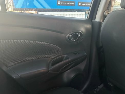 Used 2019 Nissan Versa SV image 25