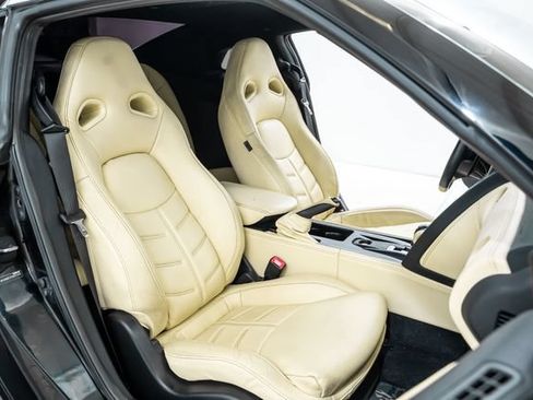 Used 2015 Nissan GT-R Premium AWD/4WD image 25