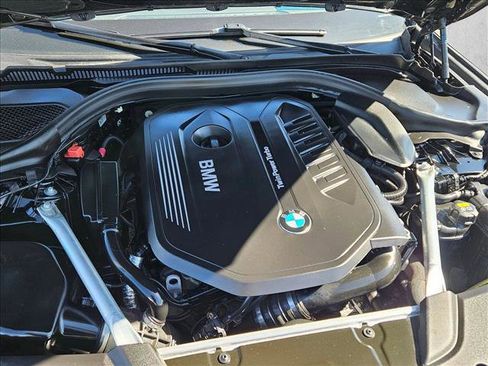 Used 2019 BMW 540i w/ Convenience Package image 22