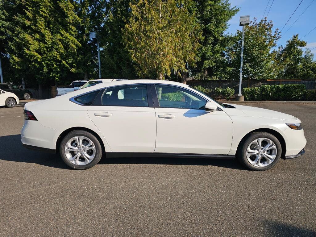 New 2026 Honda Accord LX image 8