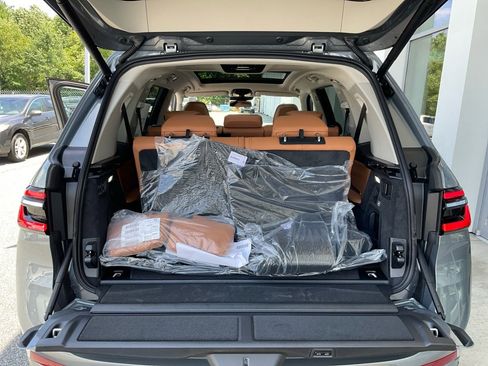 Certified 2026 BMW X7 xDrive40i image 15