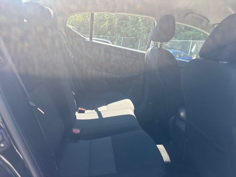 Used 2025 Nissan Sentra SV FWD image 15
