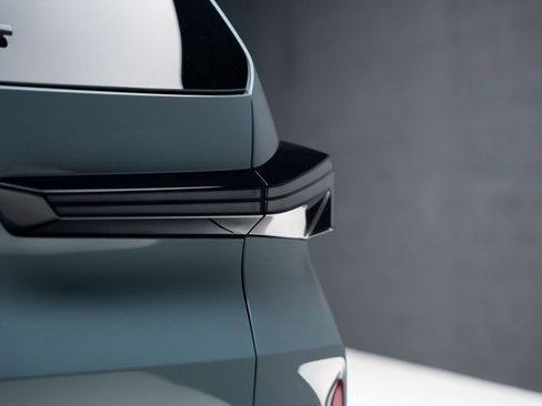 Used 2023 BMW XM image 30