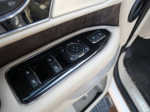 Used 2019 Lincoln Navigator Reserve w/ Cargo Package image 7