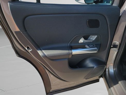 Certified 2026 Mercedes-Benz GLA 250 image 11