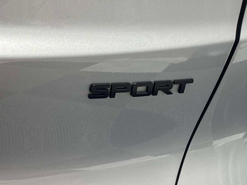 Used 2024 Honda CR-V Sport image 8