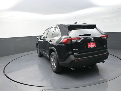 Used 2025 Toyota RAV4 LE image 52