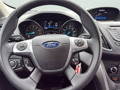 Used 2016 Ford Escape SE FWD image 11