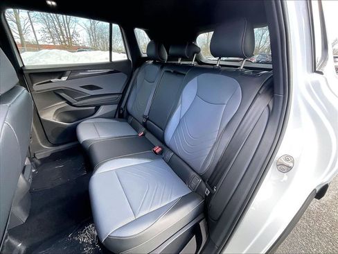 New 2026 Volkswagen Tiguan SE R-Line AWD/4WD image 15