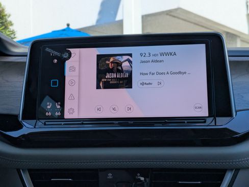 New 2026 Volkswagen Atlas SE FWD image 19