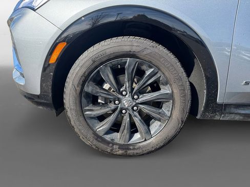 Used 2025 Buick Envista Sport Touring w/ Convenience I Package image 14