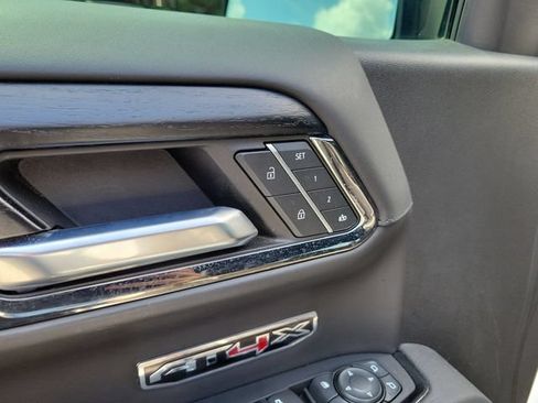 Used 2024 GMC Sierra 1500 AT4X AWD/4WD image 18