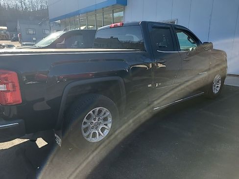 Used 2017 GMC Sierra 1500 SLE w/ SLE Value Package image 8