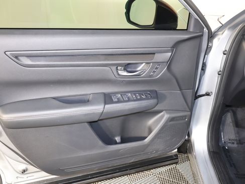 Used 2025 Honda CR-V Sport-L image 37