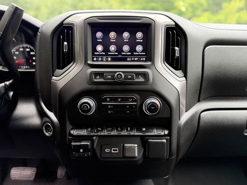 Used 2024 Chevrolet Silverado 2500 Custom w/ Custom Value Package AWD/4WD image 17