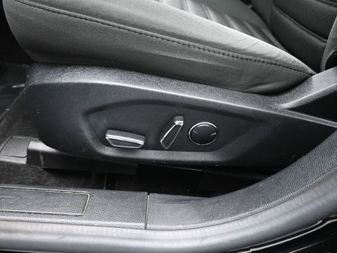 Certified 2017 Ford Fusion SE image 11