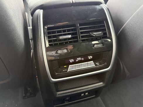 Used 2024 BMW X5 M60i w/ Parking Assistance Package AWD/4WD image 19