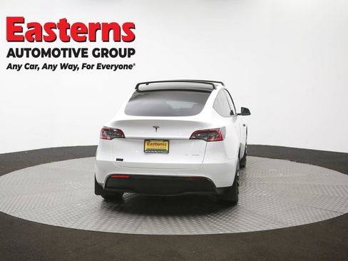 Used 2021 Tesla Model Y Long Range image 35