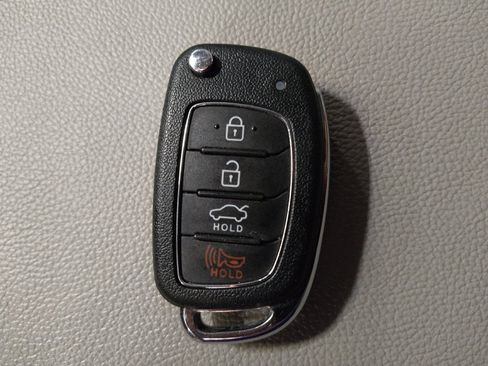 Used 2019 Hyundai Sonata SE FWD image 32