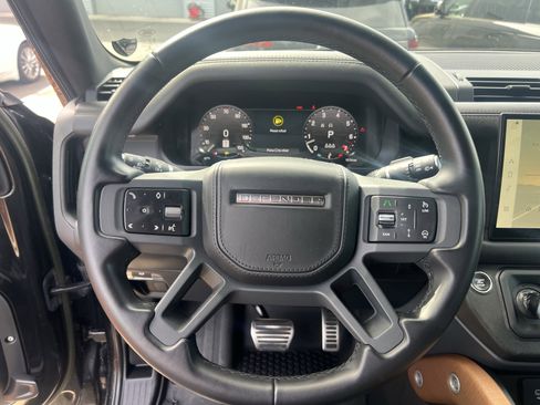 Certified 2023 Land Rover Defender 90 X image 22