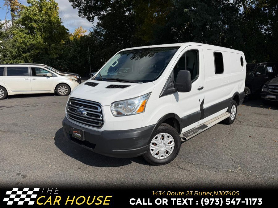 Used 2015 Ford Transit 250 130 Low Roof w/ Exterior Upgrade Package RWD image 1