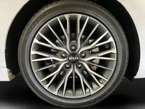 Used 2023 Kia Forte GT-Line w/ GT-Line Technology Package FWD image 27