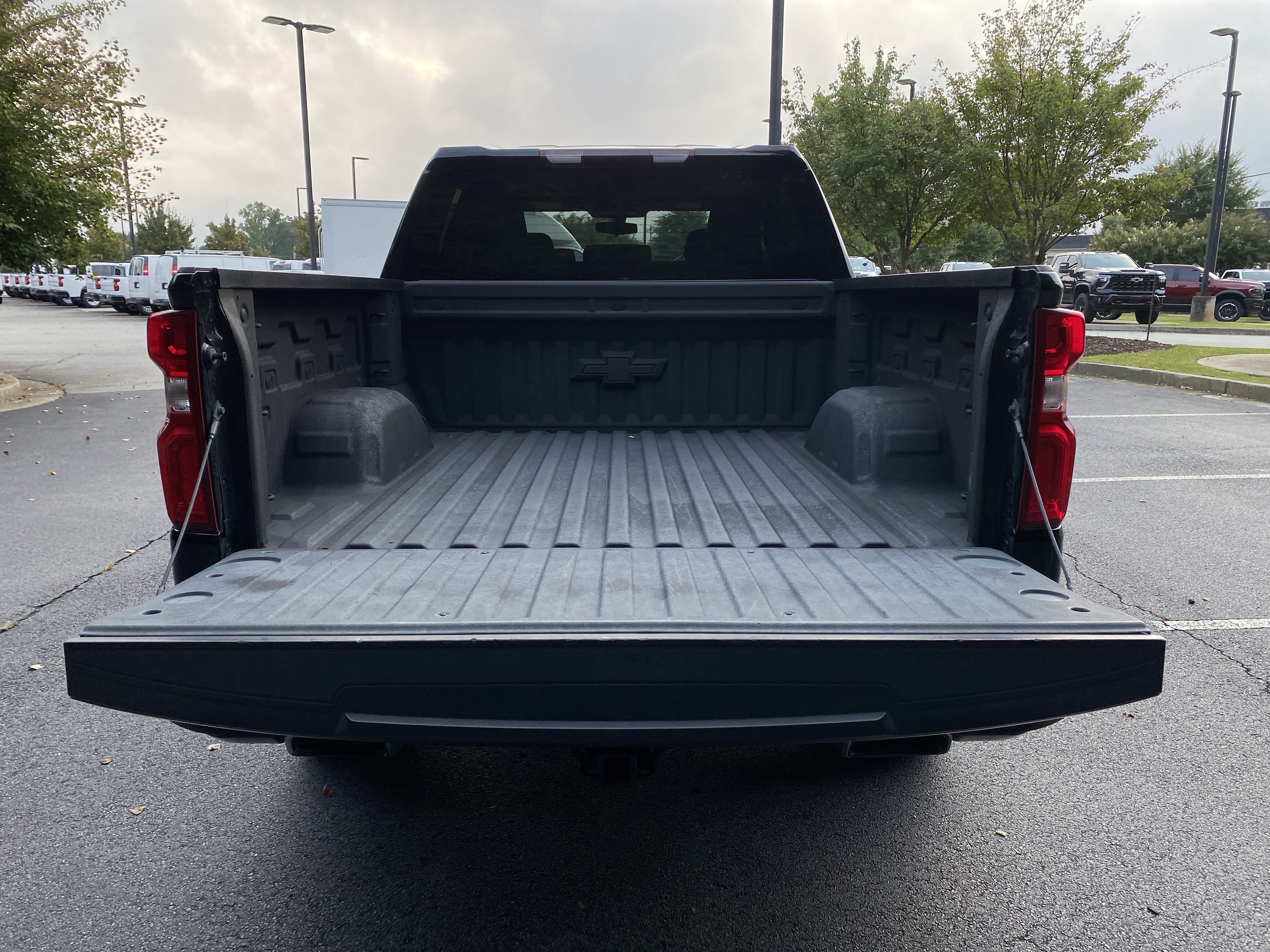 Used 2019 Chevrolet Silverado 1500 RST AWD/4WD image 11