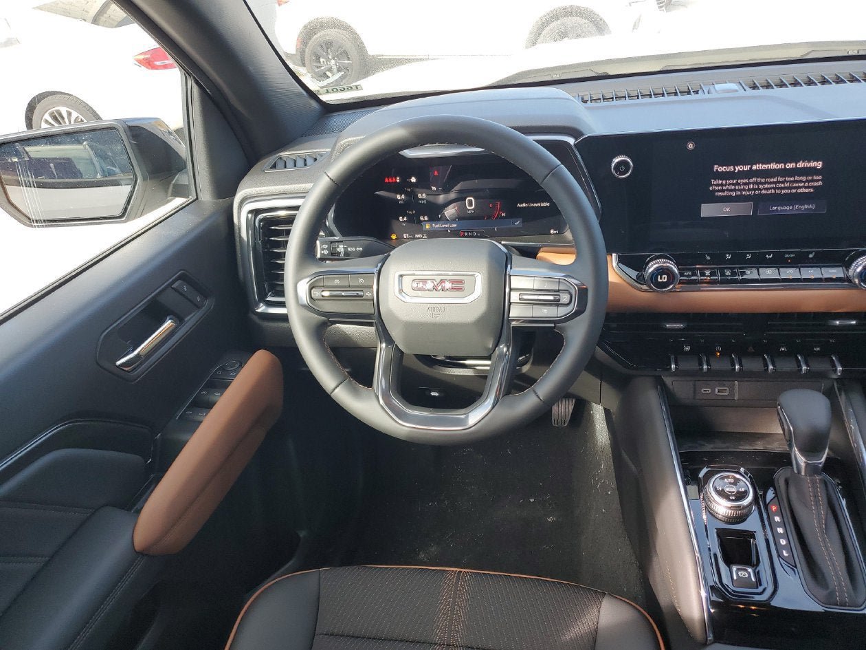 New 2026 GMC Canyon AT4 AWD/4WD image 13