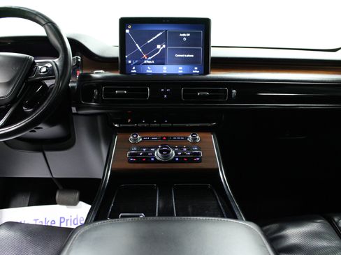 Used 2020 Lincoln Aviator Reserve w/ Equipment Group 202A image 19