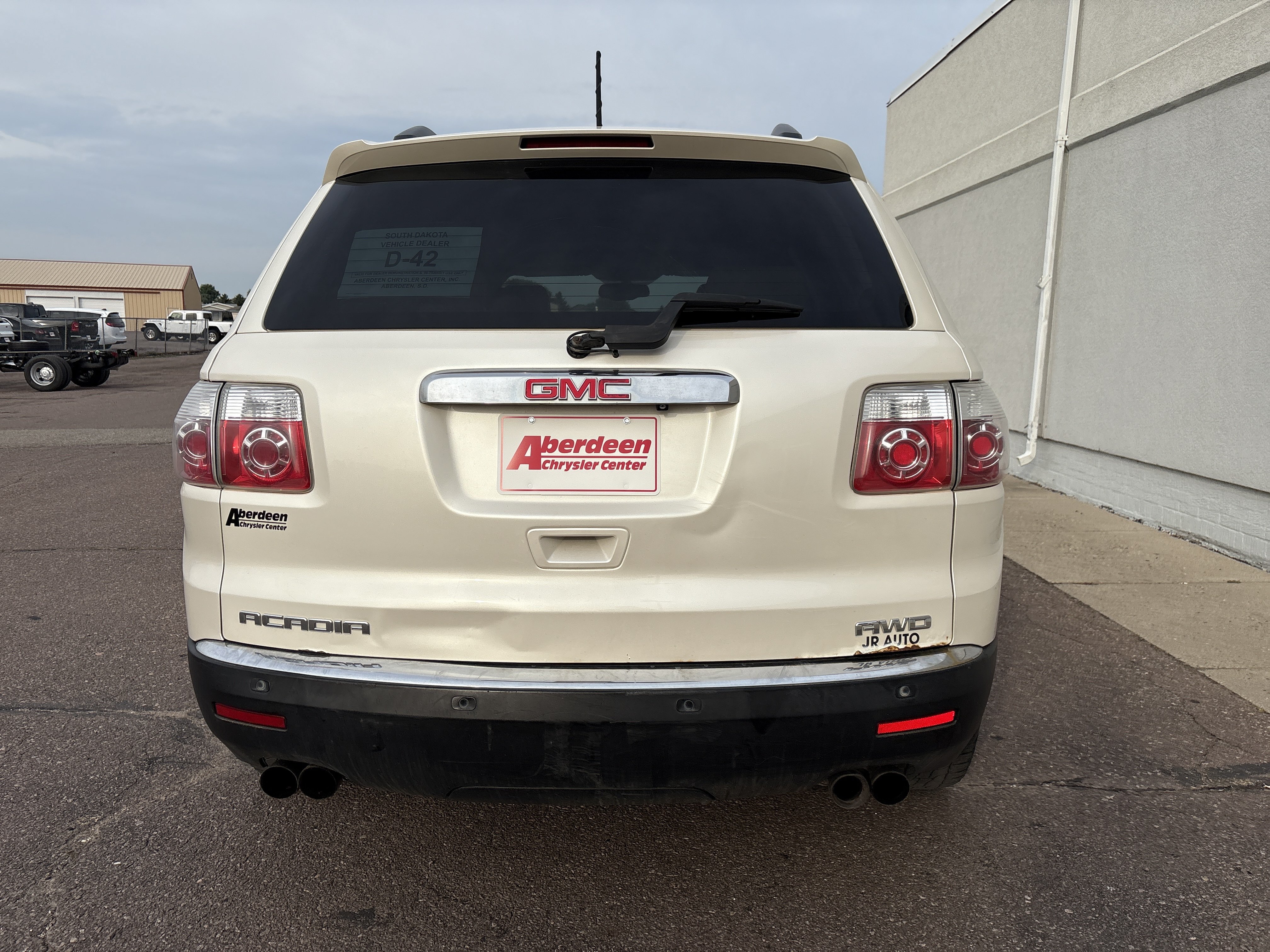 Used 2010 GMC Acadia SLT AWD/4WD image 6