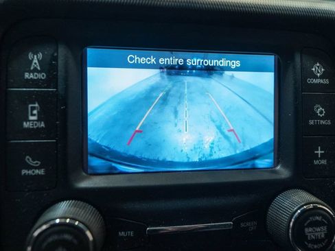 Used 2019 Jeep Wrangler Sport AWD/4WD image 26