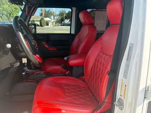 Used 2016 Jeep Wrangler Unlimited Sport w/ Quick Order Package 24S AWD/4WD image 13