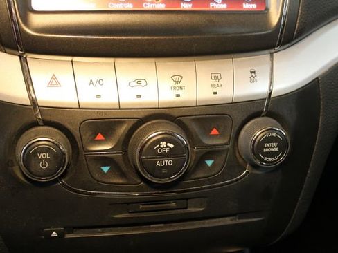 Used 2014 Dodge Journey R/T image 27