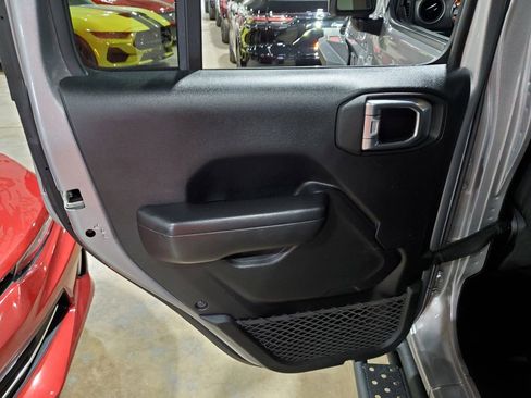 Used 2021 Jeep Wrangler Unlimited Sport AWD/4WD image 26