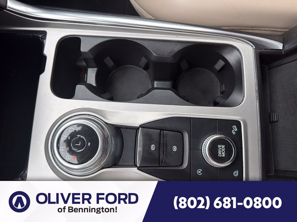 Used 2022 Ford Explorer XLT w/ Equipment Group 202A AWD/4WD image 30