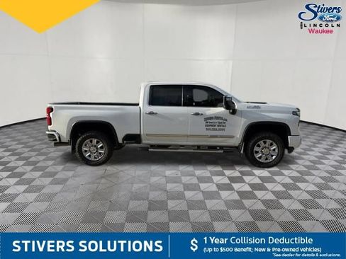 Used 2024 Chevrolet Silverado 3500 High Country w/ Technology Package AWD/4WD image 5