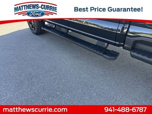 New 2025 Ford F250 Lariat w/ Black Appearance Package image 17