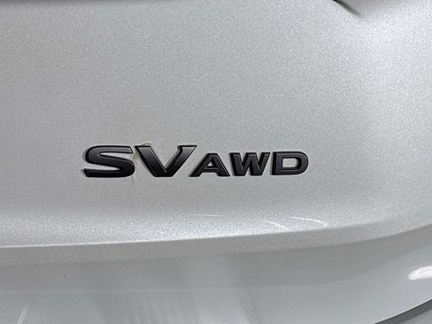 Used 2024 Nissan Rogue SV AWD/4WD image 23
