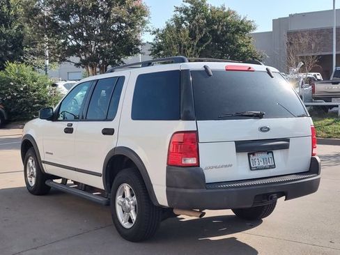 Used 2004 Ford Explorer XLS RWD image 5