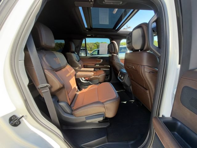 Used 2026 Ford Expedition King Ranch AWD/4WD image 11