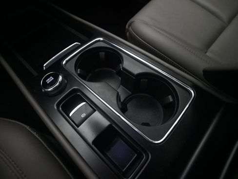 Used 2023 Lincoln Corsair AWD w/ Equipment Group 101A image 19