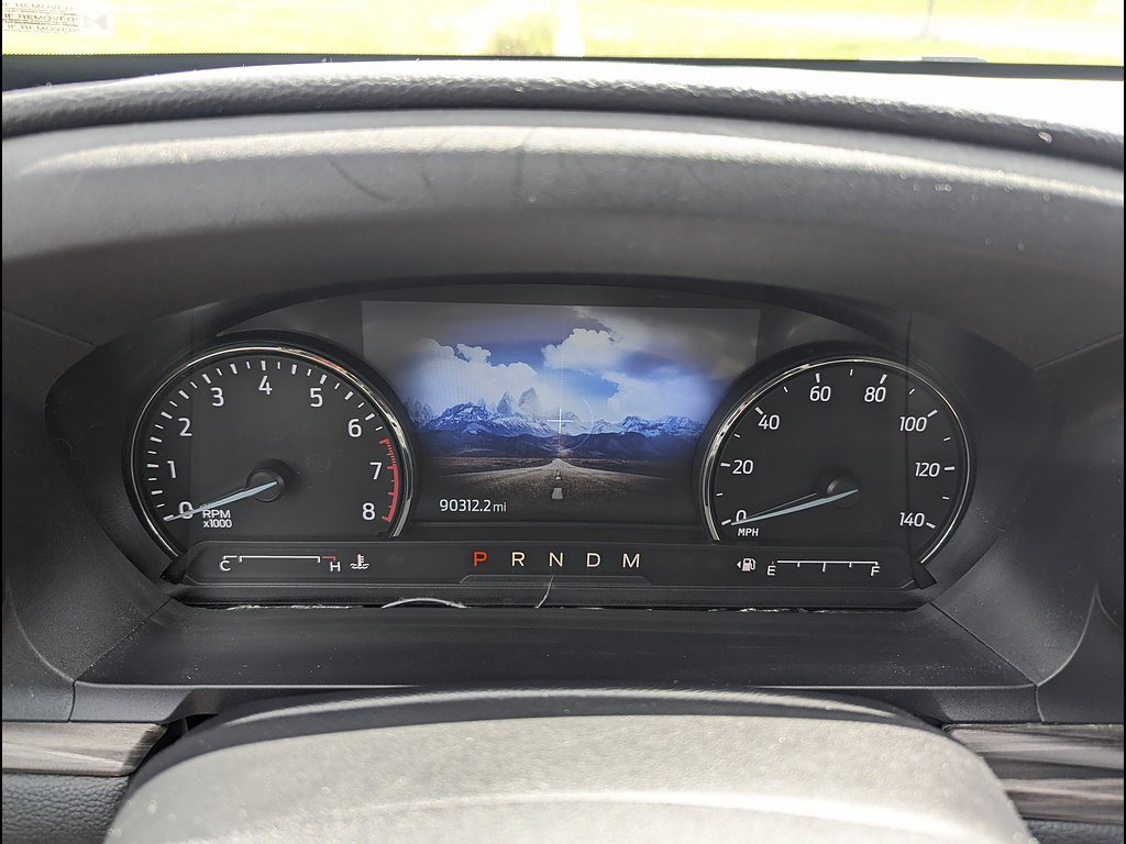 Used 2020 Ford Explorer Limited AWD/4WD image 2
