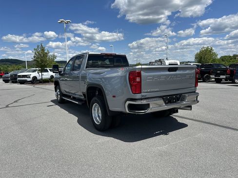 New 2026 Chevrolet Silverado 3500 LT w/ All Star Edition AWD/4WD image 5
