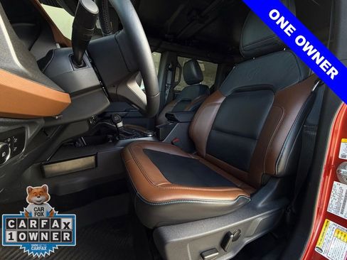 Used 2024 Ford Bronco Outer Banks image 6