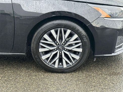 Certified 2023 Nissan Altima 2.5 SV image 7